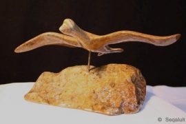 flying-bird-carving